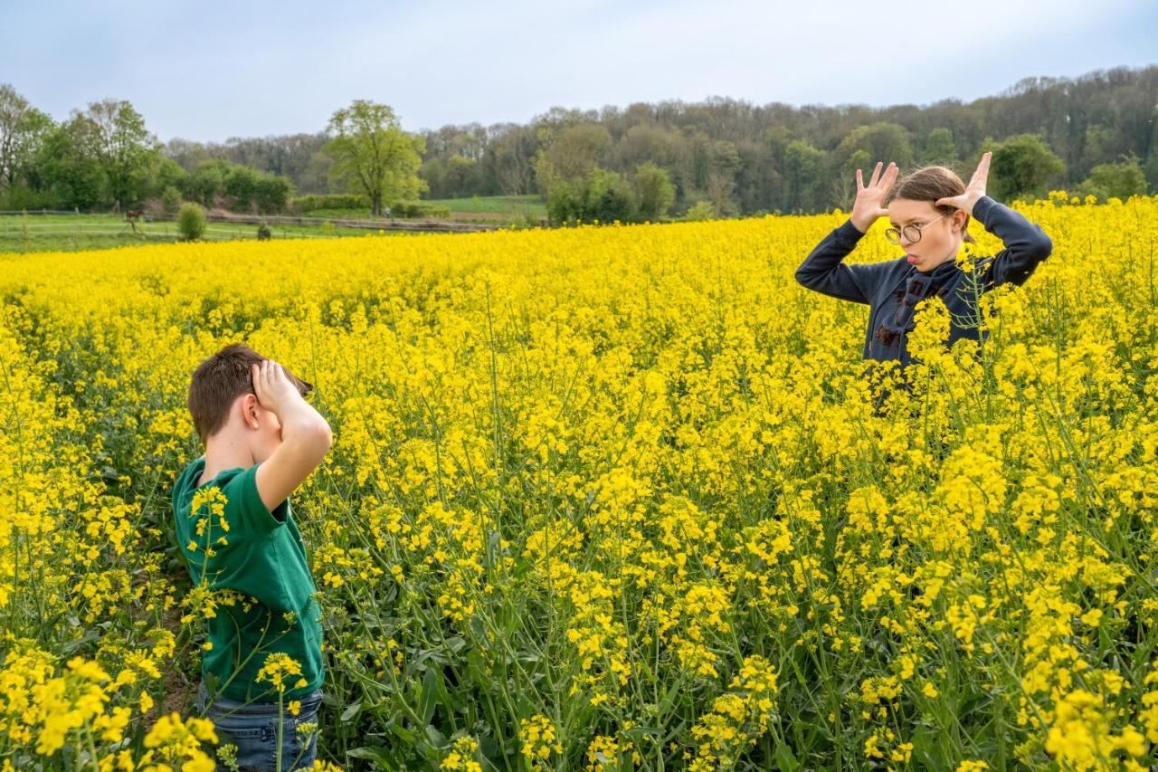 Logements Insolites A La Ferme - Yourte, Kota Ou Pod Farbus Exteriér fotografie