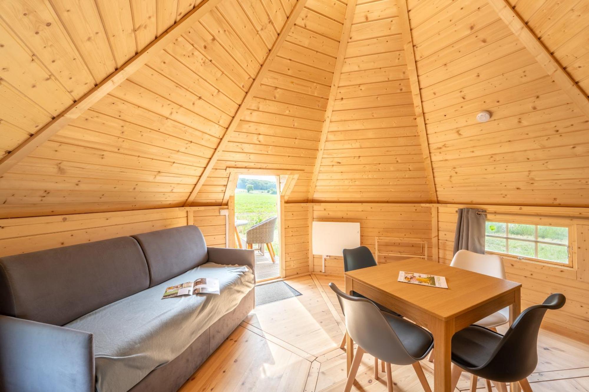 Logements Insolites A La Ferme - Yourte, Kota Ou Pod Farbus Pokoj fotografie