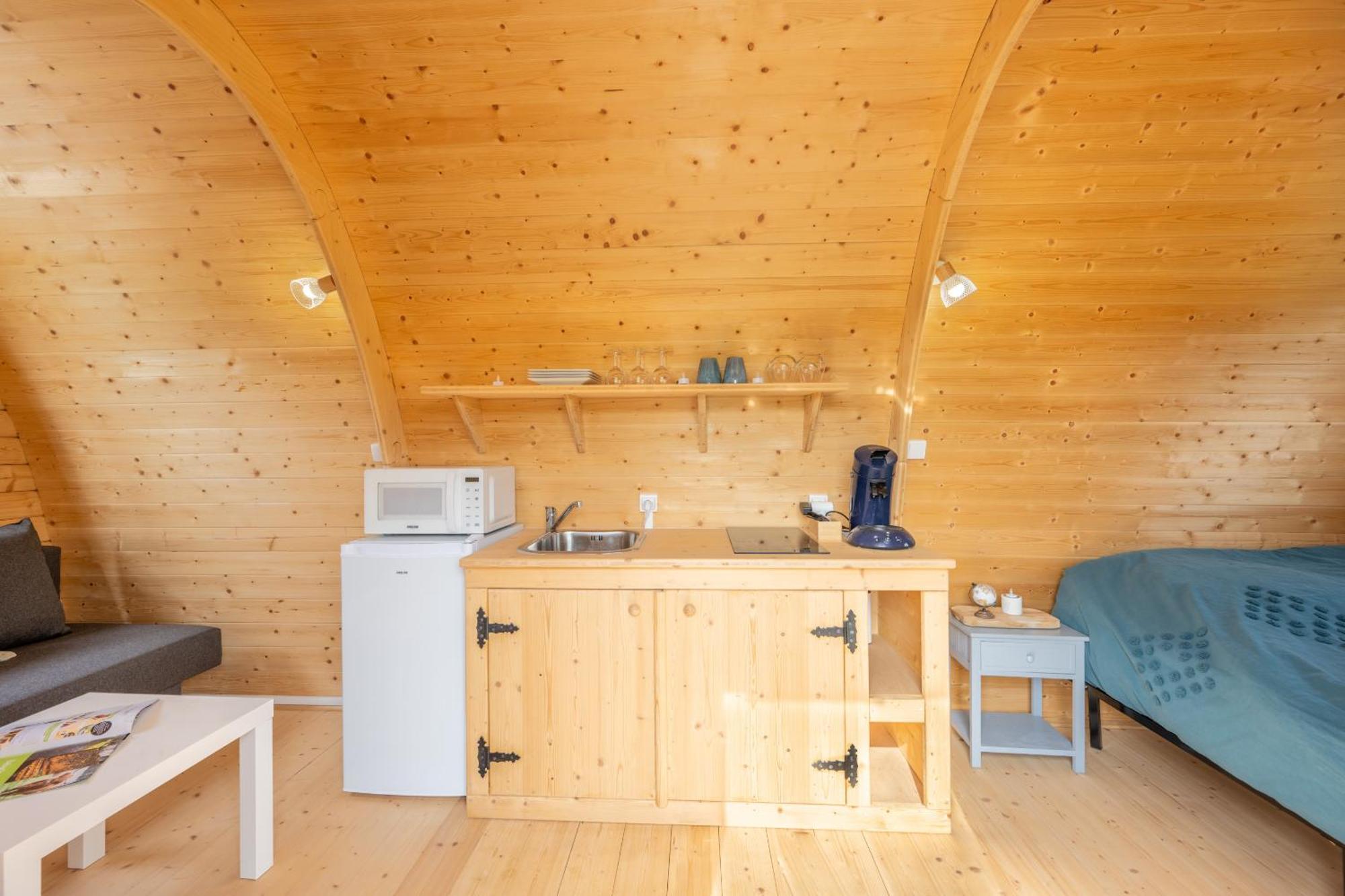 Logements Insolites A La Ferme - Yourte, Kota Ou Pod Farbus Pokoj fotografie